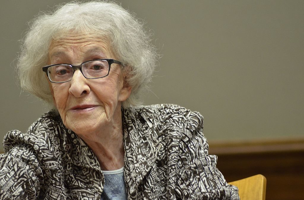 Ida Vitale: nuestra mujer en los Cervantes